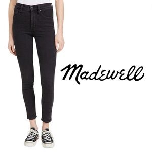Madewell 10'' High-Rise Skinny Black Distressed Faded Skinny Jeans - Size 25